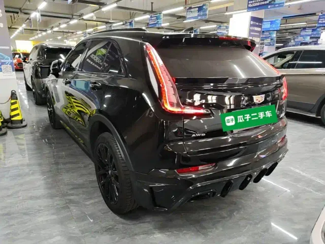 Cadillac XT4 — Фото автомобиля 4