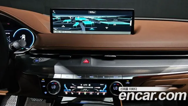 Genesis G80 Бензин 2.5 турбо AWD — Фото автомобиля 12