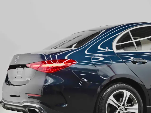 Mercedes-Benz C-Class — Фото автомобиля 3