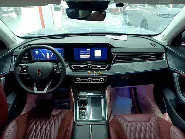 Hongqi HS5 — Фото автомобиля 9
