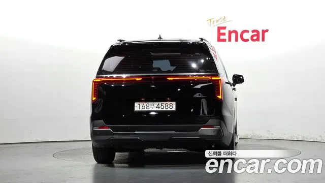 Kia Carnival 4th Gen — Фото автомобиля 4