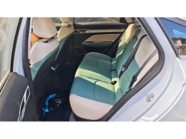 Geely Emgrand L — Фото автомобиля 5
