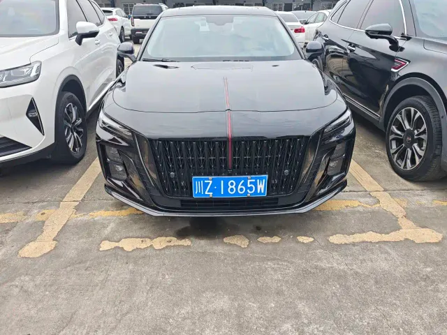 Hongqi H5 — Фото автомобиля 2