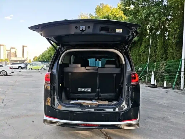 GAC Trumpchi M8 — Фото автомобиля 18