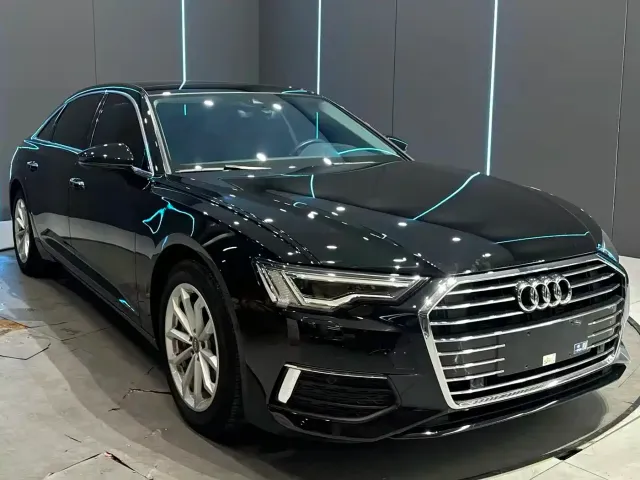 Audi A6L — Фото автомобиля 3