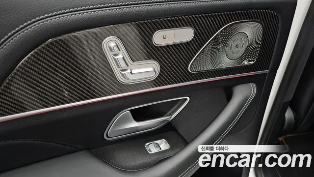 Mercedes-Benz GLE-Class — Фото автомобиля 27
