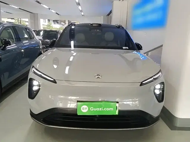 Nio ES6 — Фото автомобиля 2