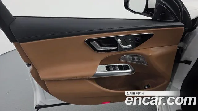 Mercedes-Benz E-Class W214 — Фото автомобиля 13