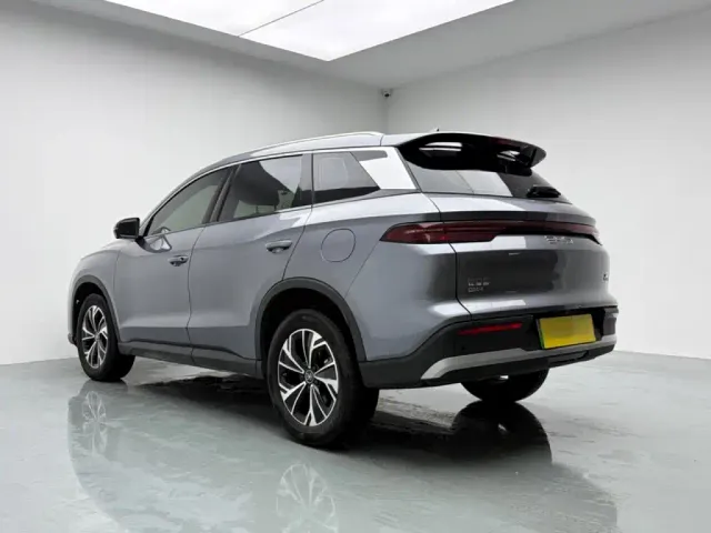 BYD Song Pro — Фото автомобиля 4