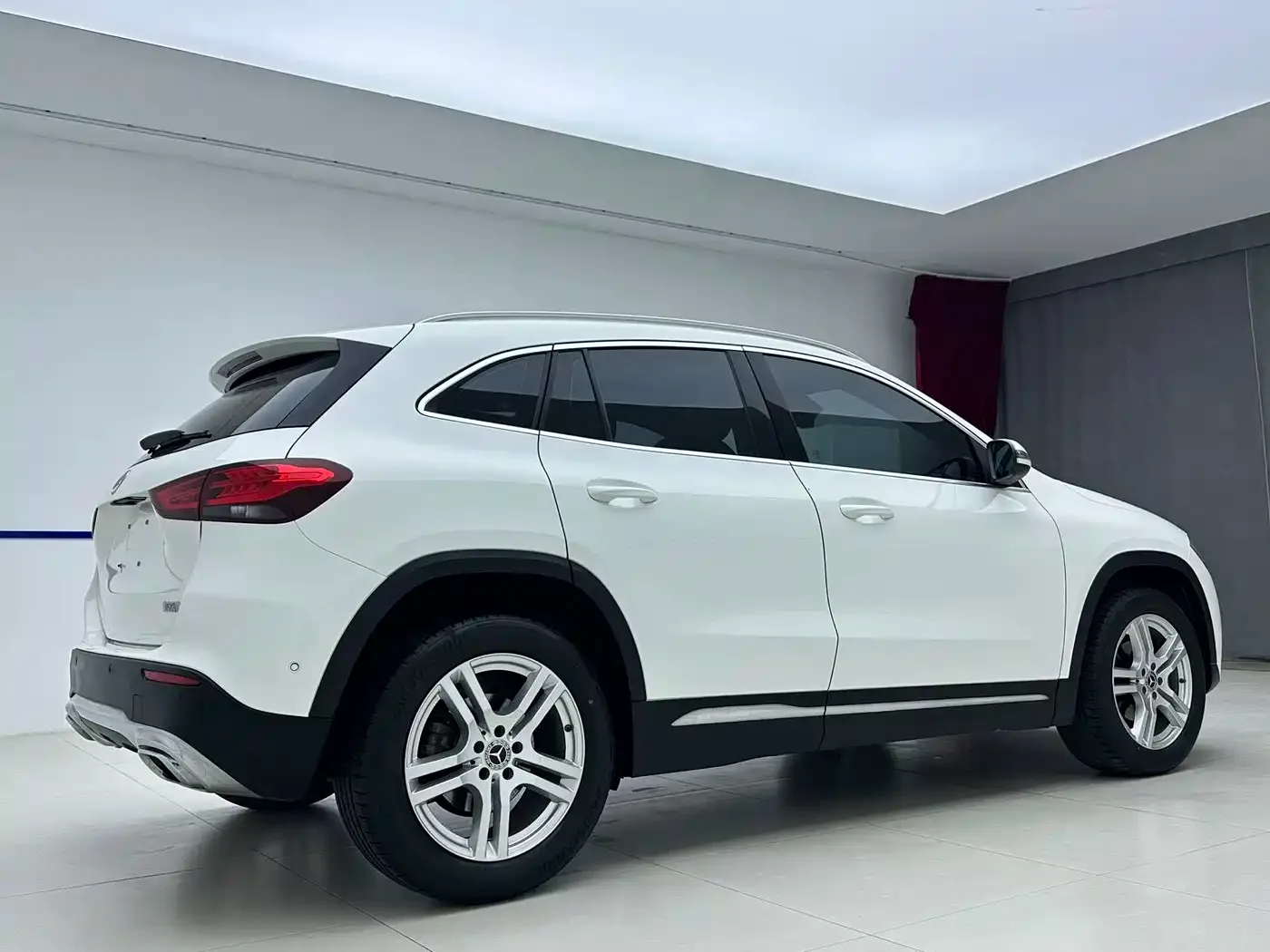Mercedes-Benz Mercedes-Benz GLA 2022 Model GLA 180 — Фото автомобиля 6