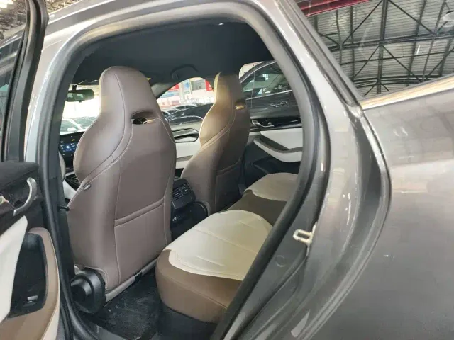 BYD Qin PLUS — Фото автомобиля 10