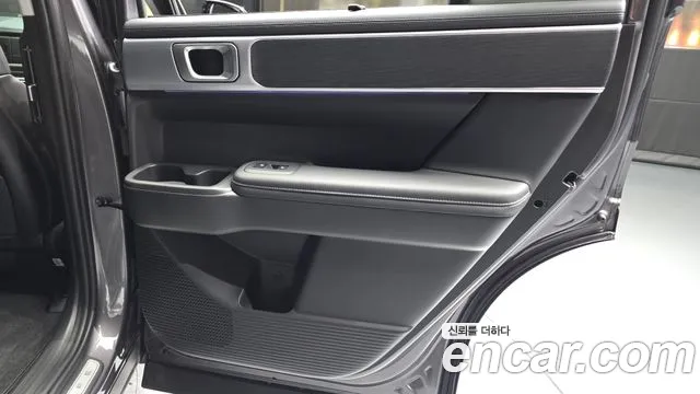 Hyundai Santafe — Фото автомобиля 20