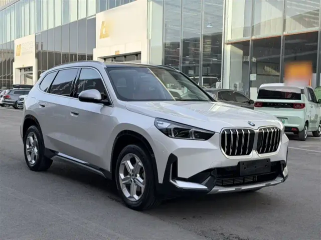 BMW X1 — Фото автомобиля 6