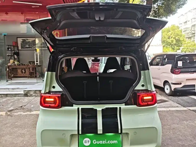 Wuling Hongguang Mini EV — Фото автомобиля 14