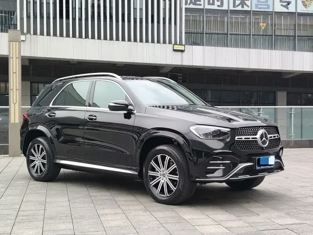 Mercedes-Benz GLE-Class — Фото автомобиля 2