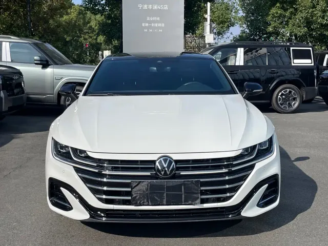 Volkswagen CC — Фото автомобиля 2