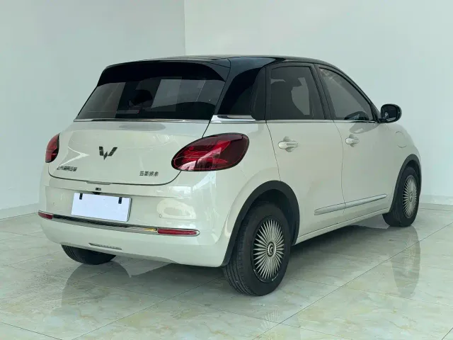 Wuling Bingo — Фото автомобиля 9