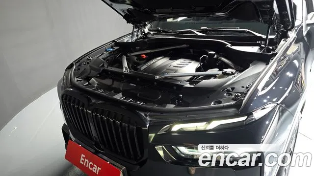 BMW X7 G07 — Фото автомобиля 9