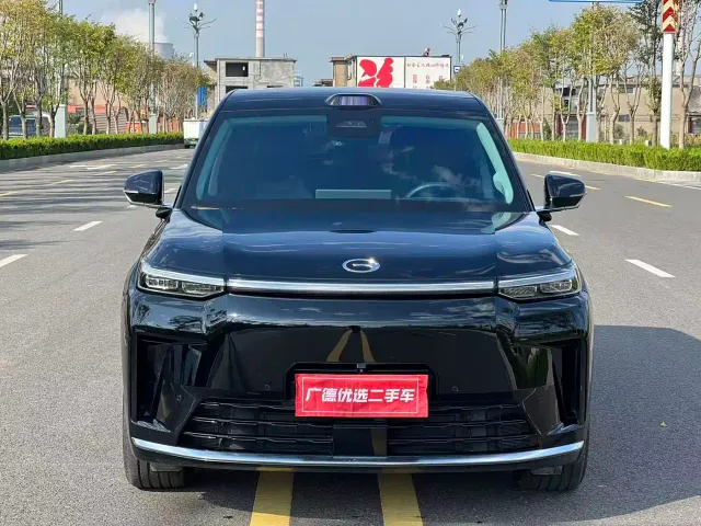 Фотография автомобиля — GAC Trumpchi Xiangwang S9