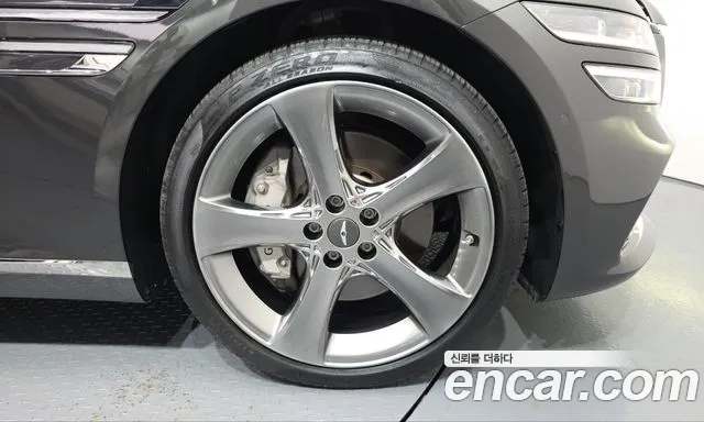 Genesis G80 RG3 — Фото автомобиля 6