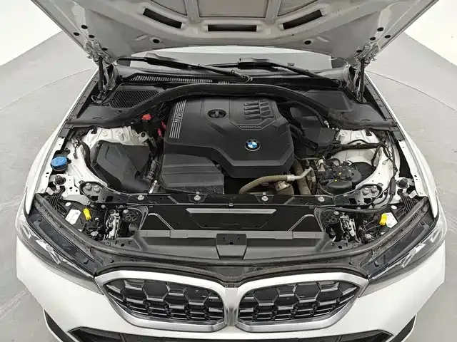 BMW 3 Series — Фото автомобиля 14