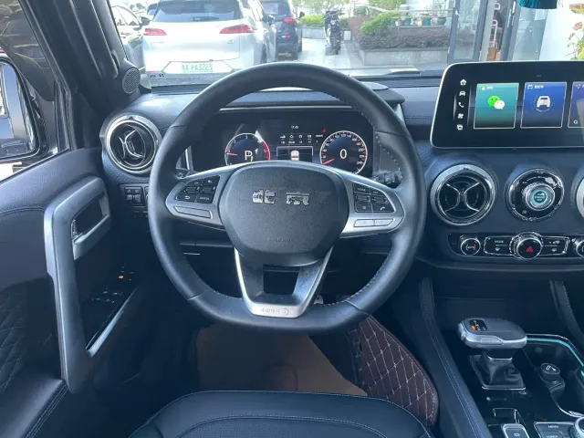 BAIC BJ40 — Фото автомобиля 10