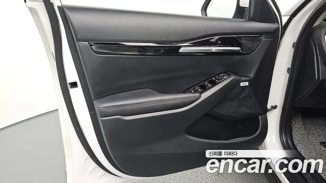 Kia Seltos Бензин 1.6 турбо 2WD — Фото автомобиля 22