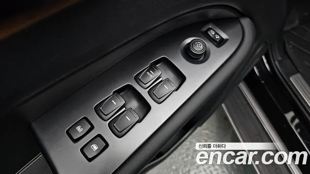 KG_Mobility_Ssangyong Musso Musso (Q300) Бензин 2.0 4WD — Фото автомобиля 13