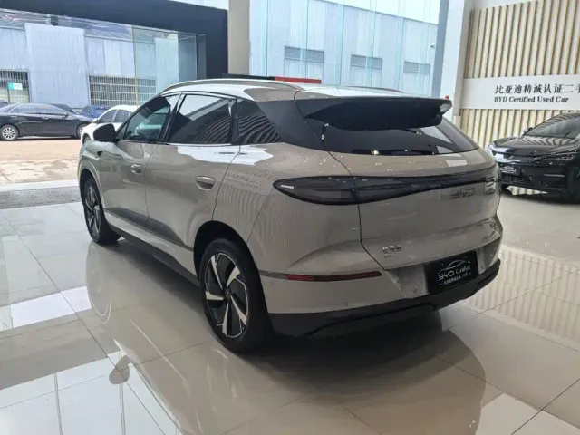 BYD Sealion 06 — Фото автомобиля 4