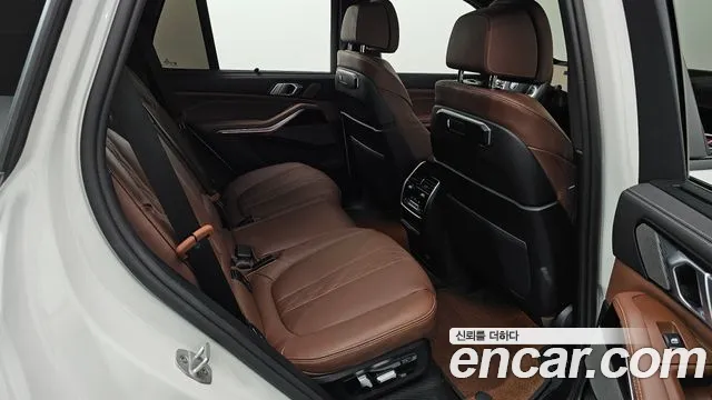 BMW X5 xDrive 40i M Sport — Фото автомобиля 11