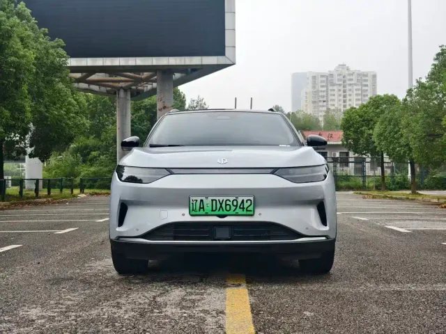 Leapmotor C11 — Фото автомобиля 2