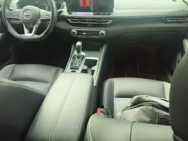 Nissan Teana — Фото автомобиля 12