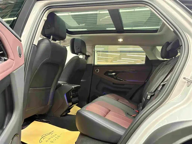 Land Rover Range Rover Evoque — Фото автомобиля 14