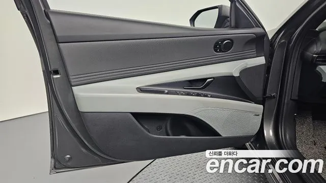Hyundai Avante CN7 — Фото автомобиля 13