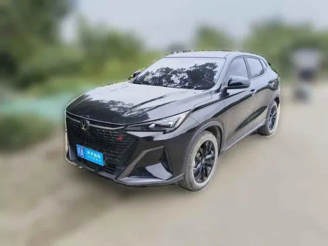 Фотография автомобиля — Changan X5 Plus