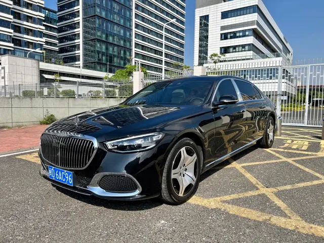 Фотография автомобиля — Mercedes-Benz Maybach S-Class