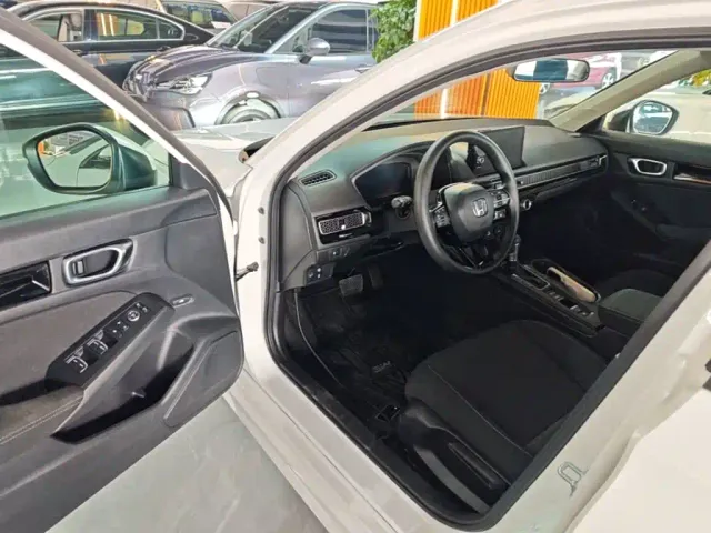 Honda Civic — Фото автомобиля 15