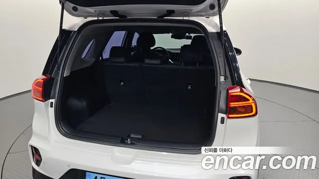 Kia Niro Niro Plus Air — Фото автомобиля 30