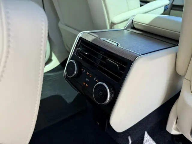 Land Rover Range Rover — Фото автомобиля 29
