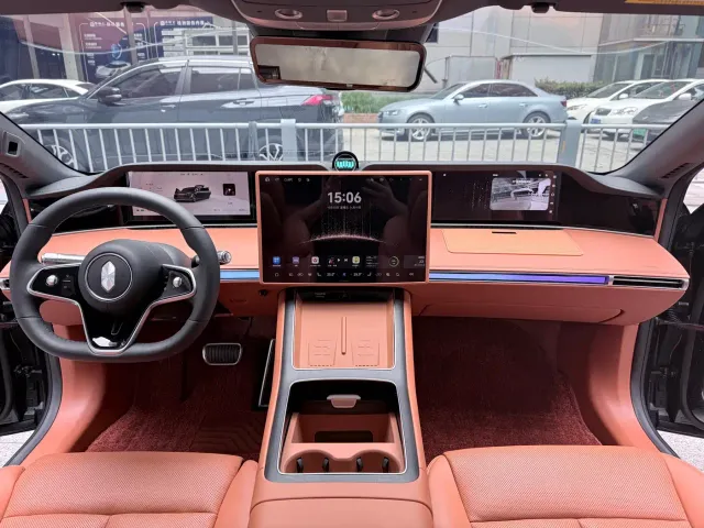 Stelato S9T — Фото автомобиля 13