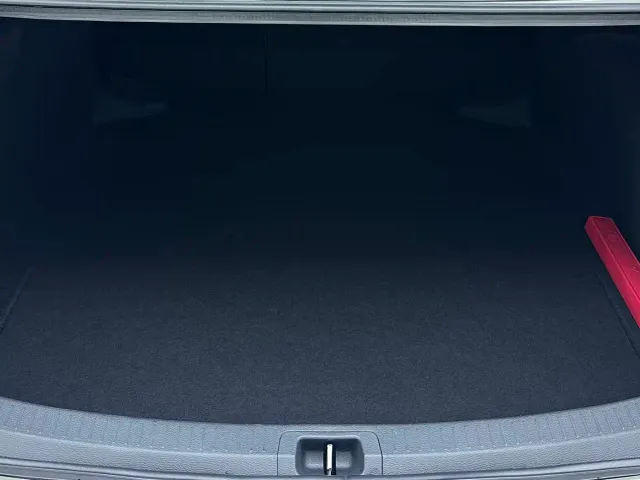 Toyota Corolla — Фото автомобиля 19