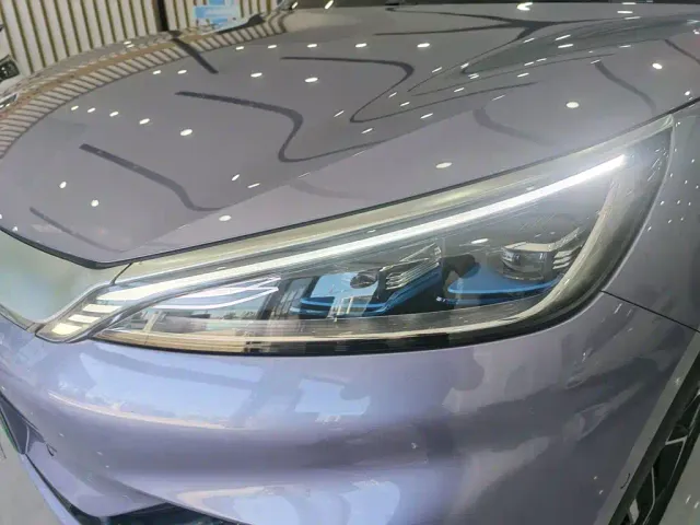 BYD Yuan PLUS — Фото автомобиля 12