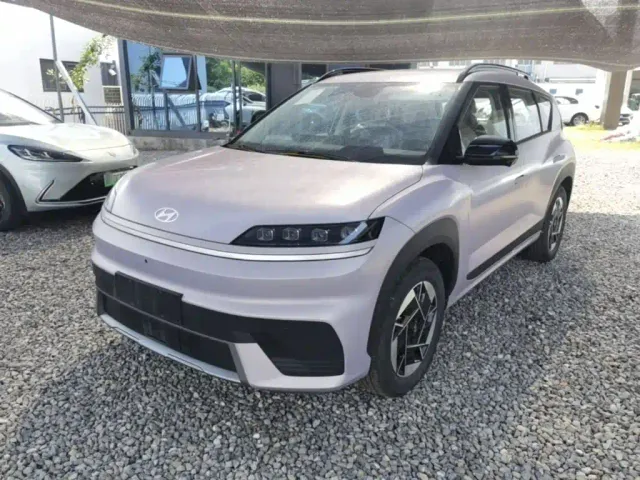 Фотография автомобиля — Hyundai ELEXIO