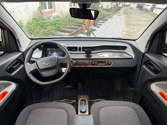 Wuling Hongguang Mini EV — Фото автомобиля 6