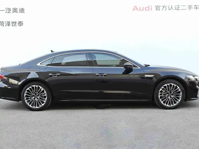 Audi A7L — Фото автомобиля 2