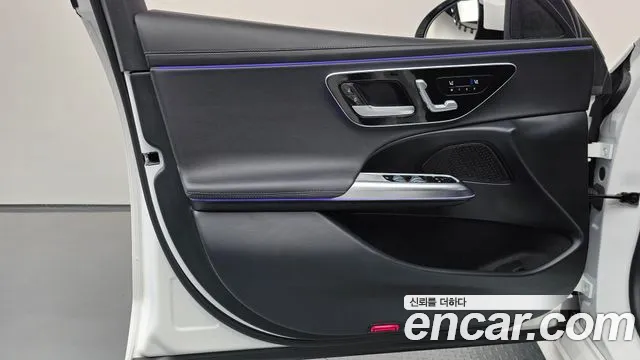 Mercedes-Benz E-Class W214 — Фото автомобиля 24