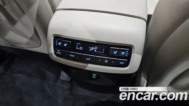 Hyundai Palisade Palisade Бензин 3.8 2WD — Фото автомобиля 28