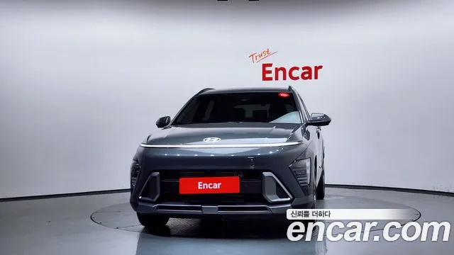 Hyundai Kona Kona (SX2) Бензин 1.6 турбо 2WD — Фото автомобиля 3