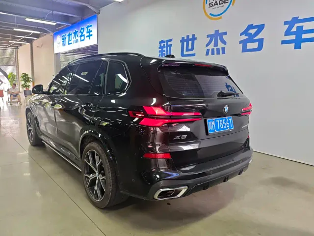 BMW X5 — Фото автомобиля 10