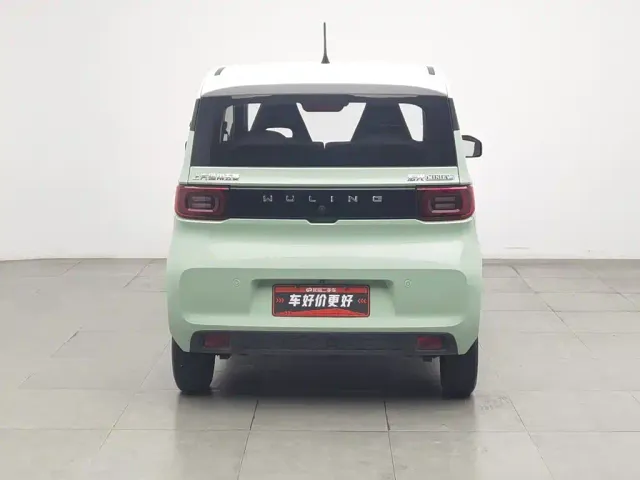 Wuling Hongguang Mini EV — Фото автомобиля 4